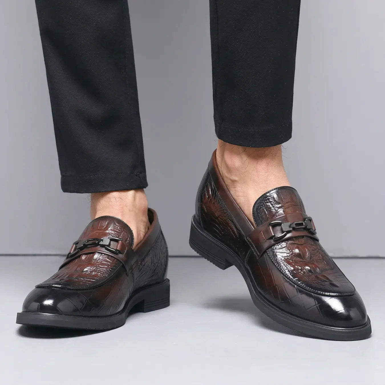 Crovano 7cm height increasing cowhide leather dress loafers for men with crocodile like texture - Lucimora
