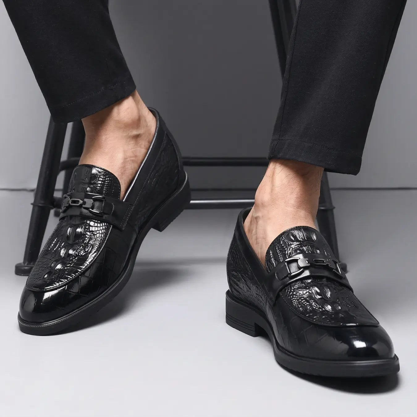 Crovano 7cm height increasing cowhide leather dress loafers for men with crocodile like texture - Lucimora