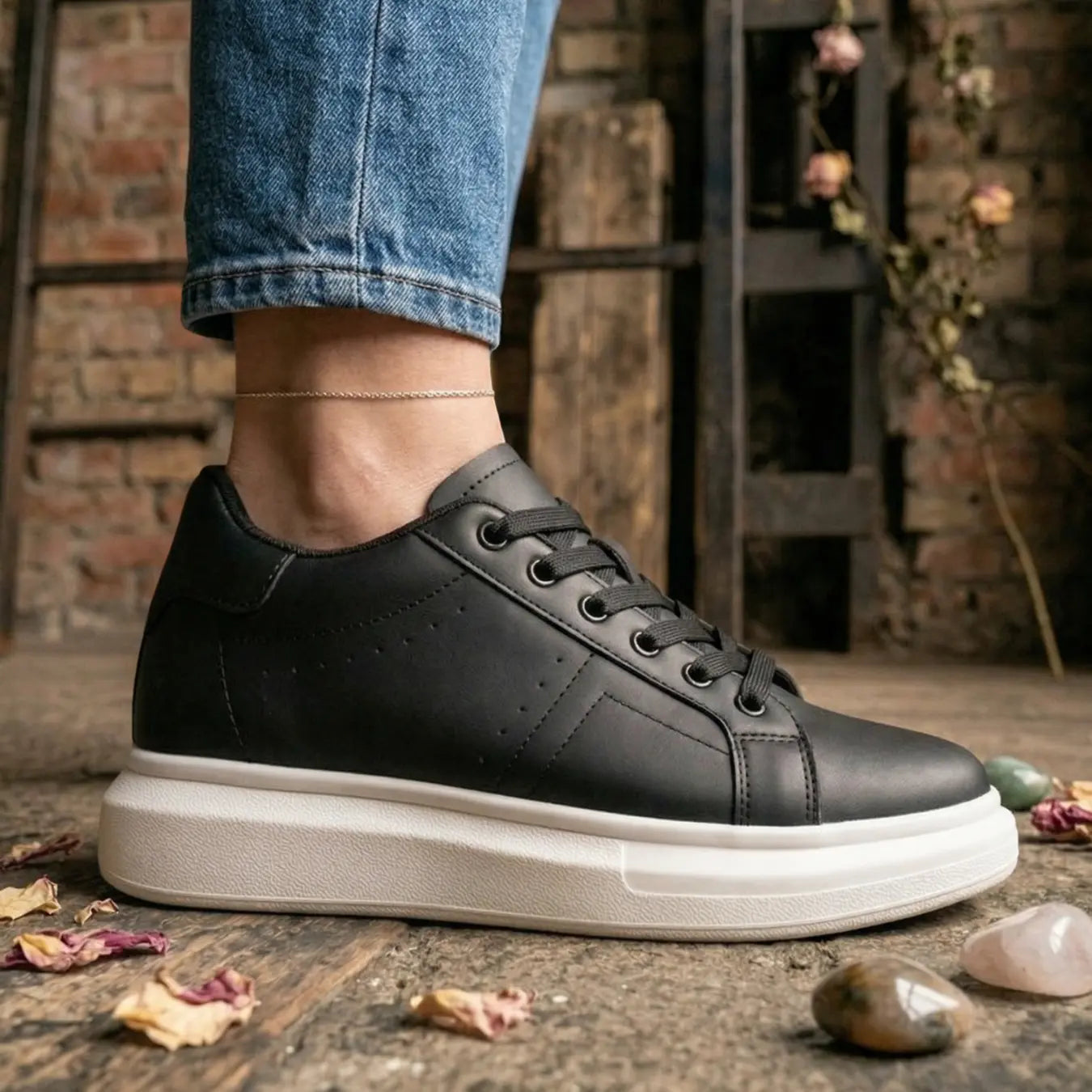 Moris 8cm height increasing microfiber sneakers for women - Lucimora