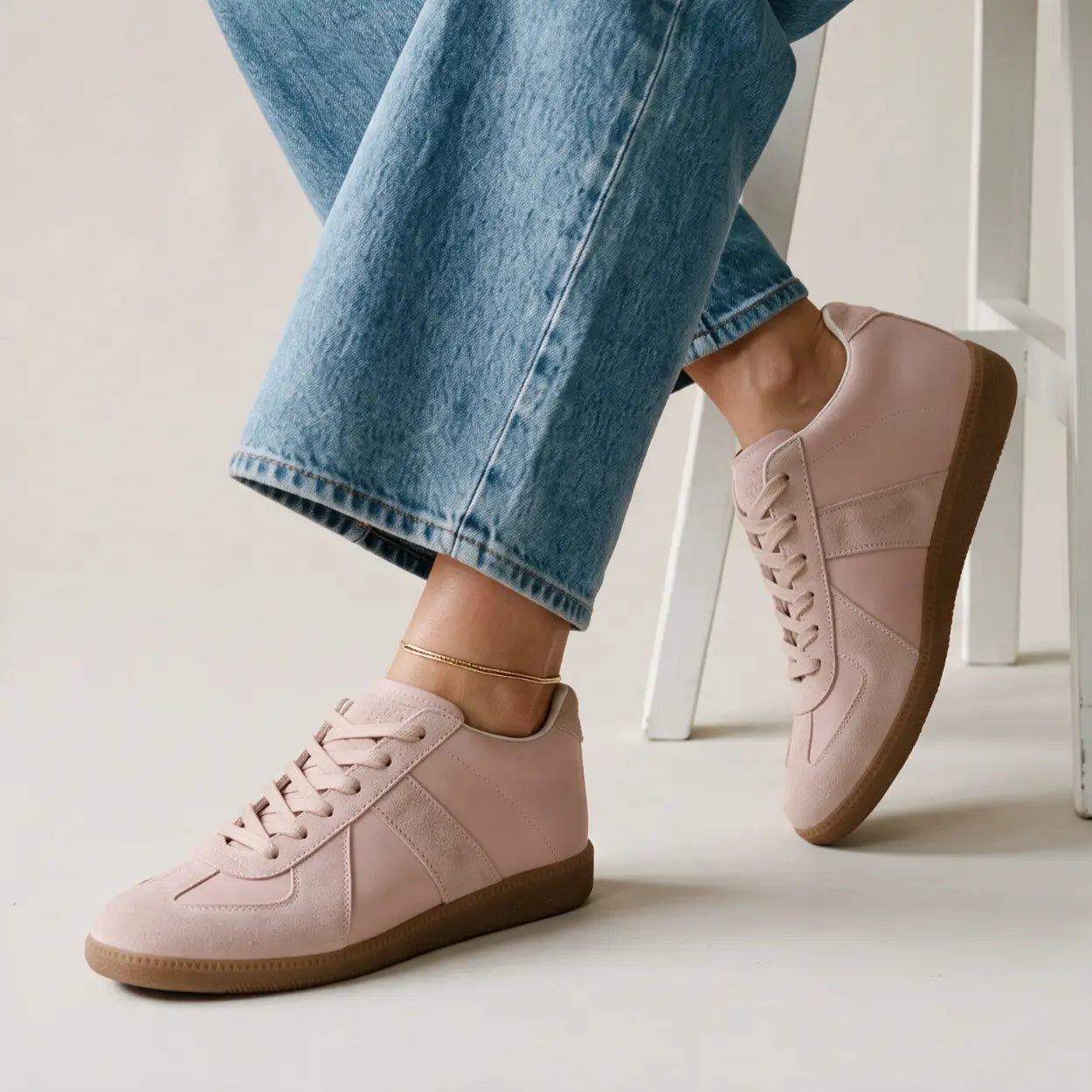 Riven 7cm height increasing leather sneakers for women - Lucimora