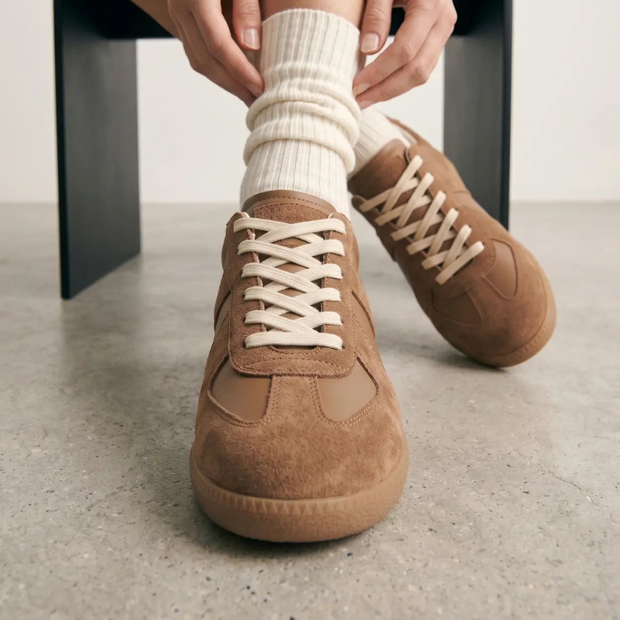 Riven 7cm height increasing leather sneakers for women - Lucimora