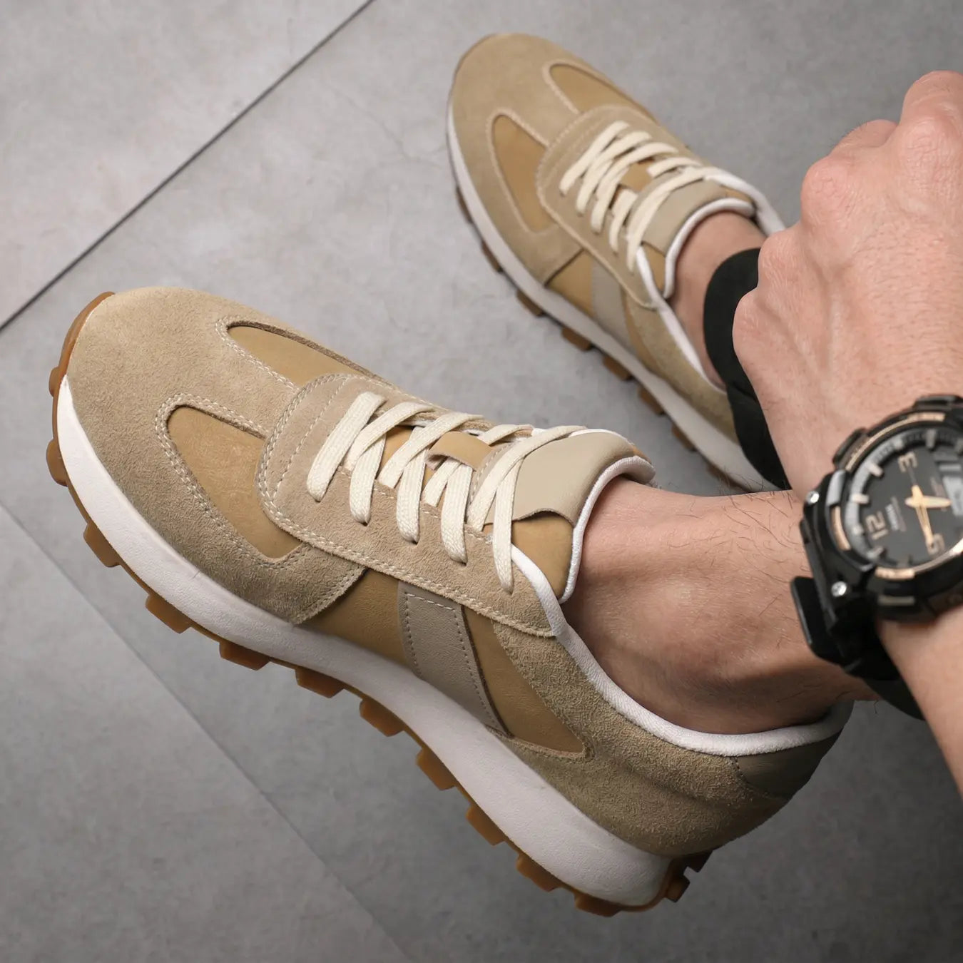 Sentry 9cm (3.5" inches) leather height increasing sneakers for men - Lucimora