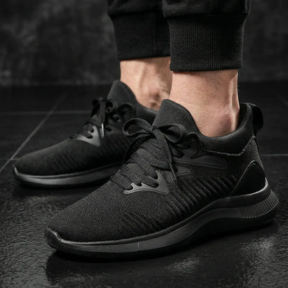 Shadow Noir 7cm height increasing athletic sneakers for men, in full black - Lucimora