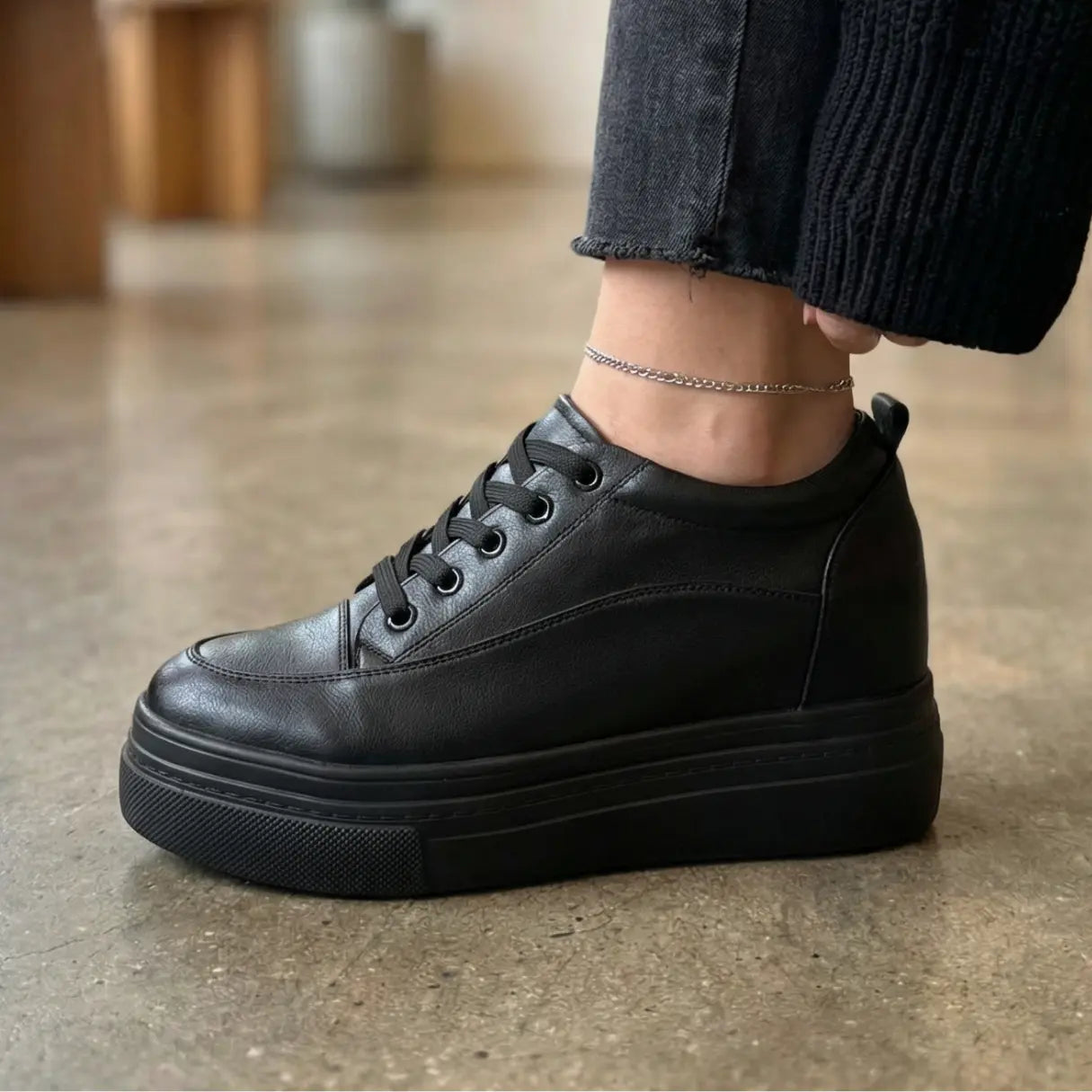 Veya 10cm (3.9" inches) height increasing elevator leather sneakers for women from Lucimora 