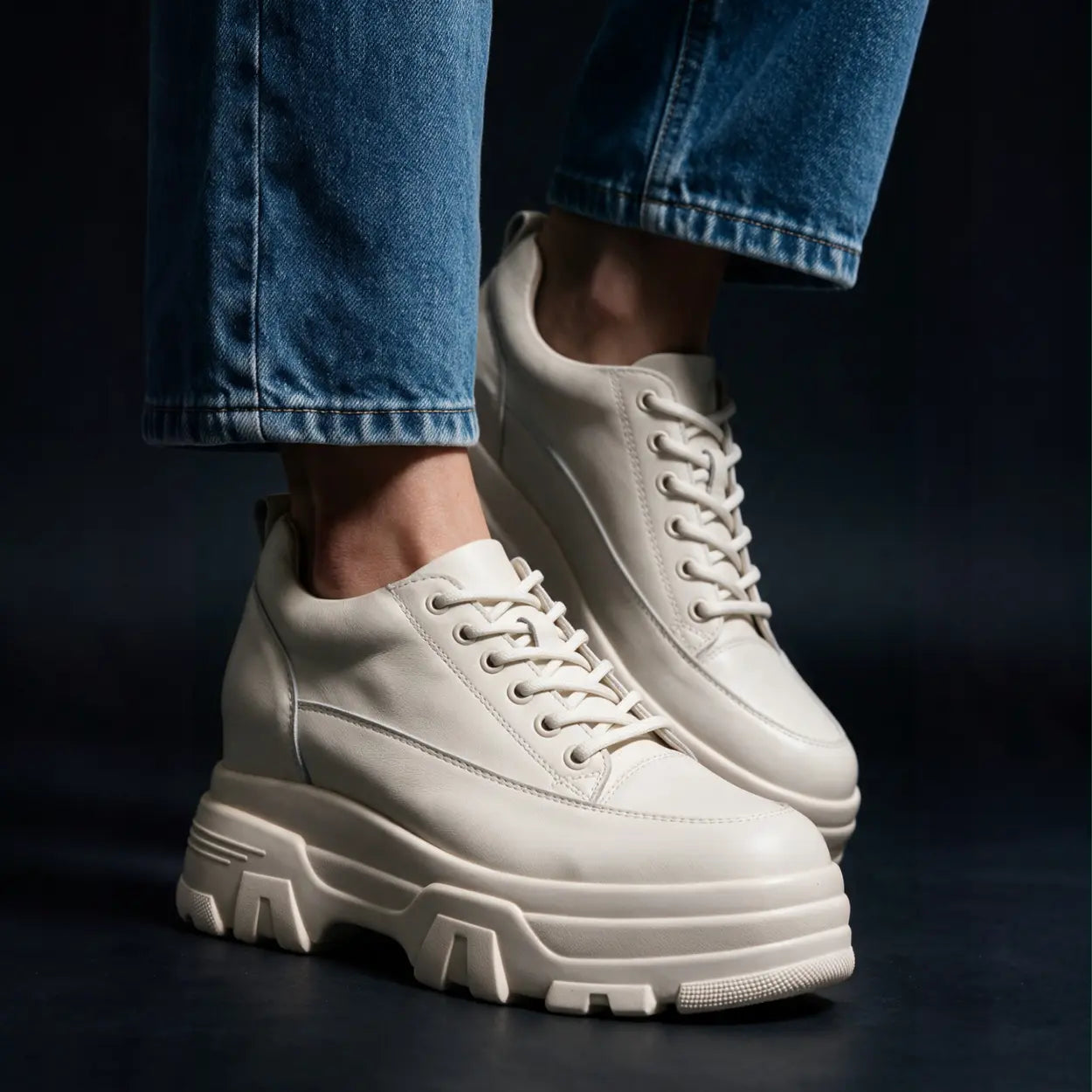 Vossa 9cm height increasing leather sneakers for women - Lucimora